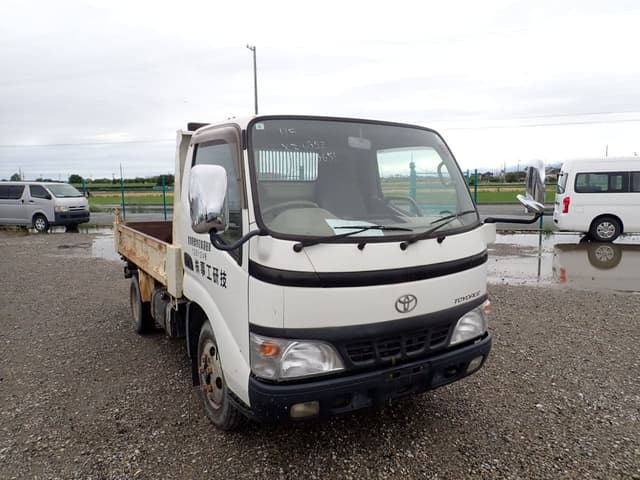2004 Toyota Toyoace JDM car for sale — photo 11 of 25
