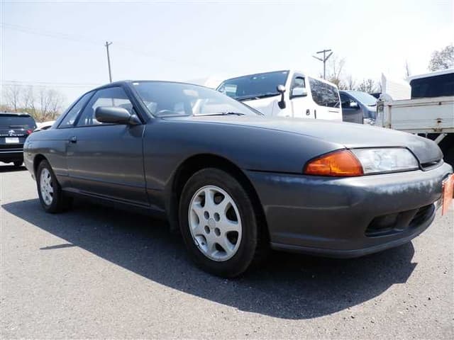 1993 Nissan Skyline JDM car for sale — photo 2 of 25
