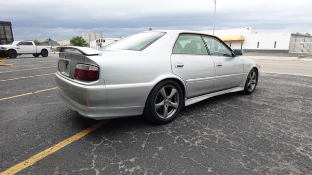 1999 Toyota Chaser JDM car for sale — photo 6 of 17