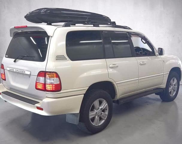 2000 Toyota Land Cruiser JDM car for sale — photo 4 of 5