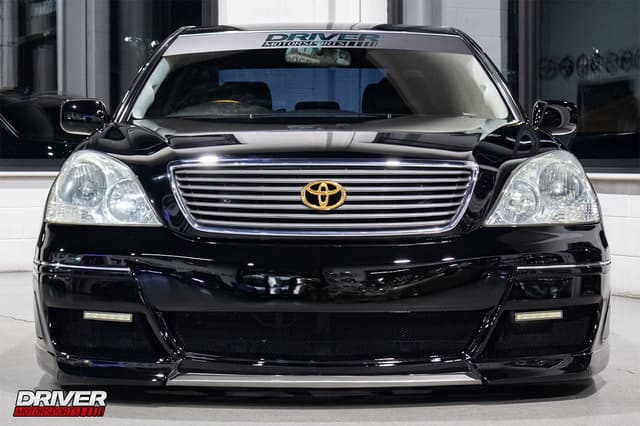 2001 Toyota Celsior JDM car for sale — photo 5 of 25