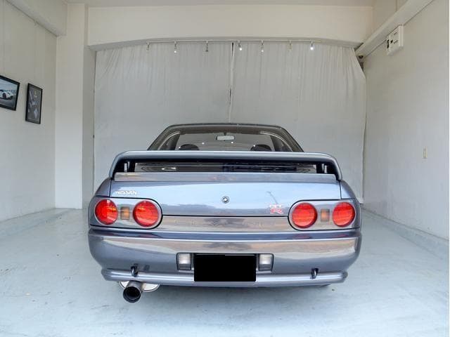 1990 Nissan Skyline JDM car for sale — photo 7 of 25