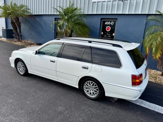 2000 Toyota Crown JDM car for sale — photo 10 of 21