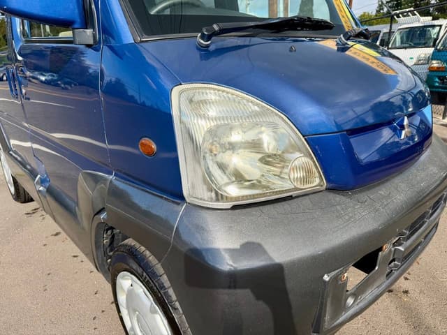 1999 Mitsubishi Town Box JDM car for sale — photo 10 of 25