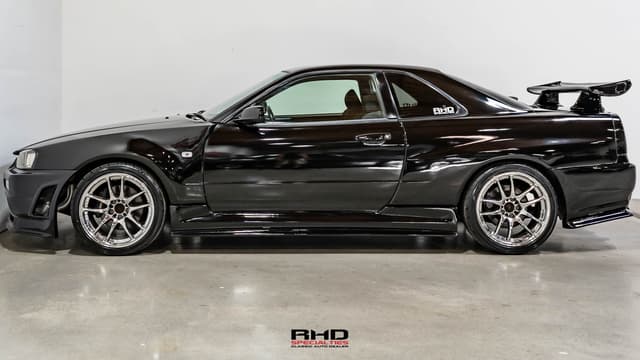 1999 Nissan Skyline JDM car for sale — photo 4 of 21