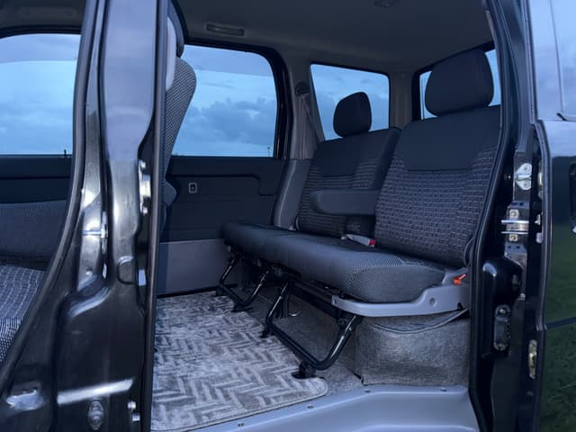 2001 Daihatsu Atrai JDM car for sale — photo 16 of 25