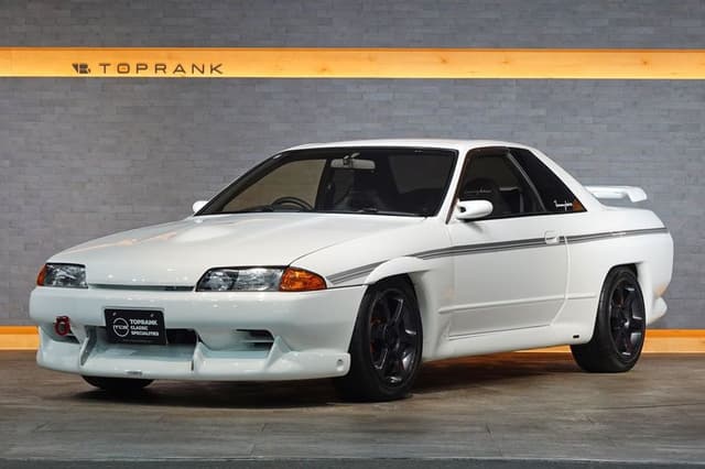 1990 Nissan Skyline JDM car for sale — photo 9 of 25