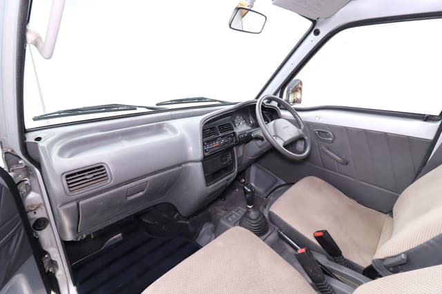 1998 Suzuki Every JDM car for sale — photo 15 of 25