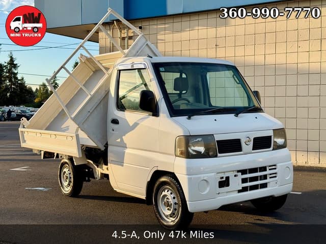 2001 Mitsubishi Minicab JDM car for sale — photo 24 of 25