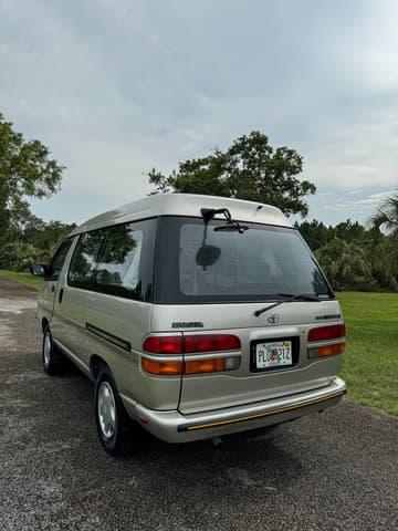 1996 Toyota Townace JDM car for sale — photo 6 of 15