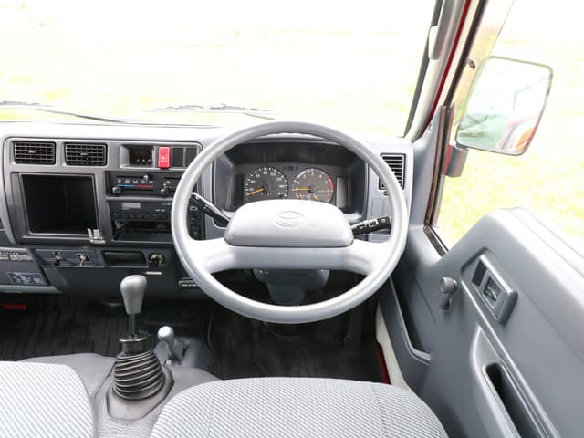 1997 Toyota Toyoace JDM car for sale — photo 10 of 25