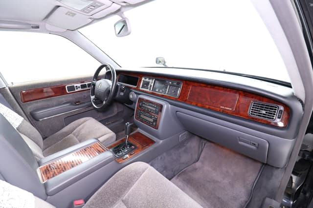 1997 Toyota Century JDM car for sale — photo 16 of 25