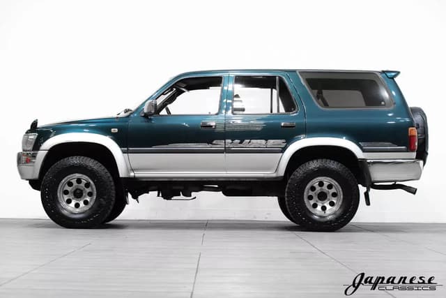1995 Toyota Hilux Surf JDM car for sale — photo 4 of 25