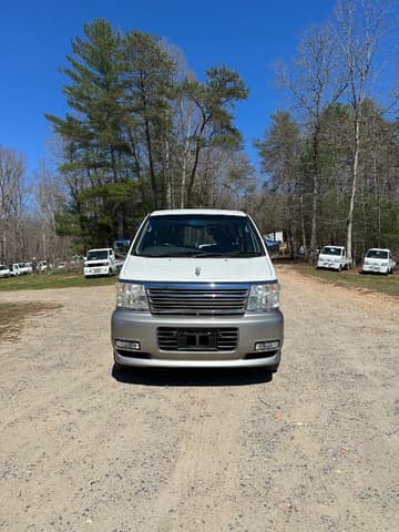 2000 Nissan Elgrand JDM car for sale — photo 4 of 25