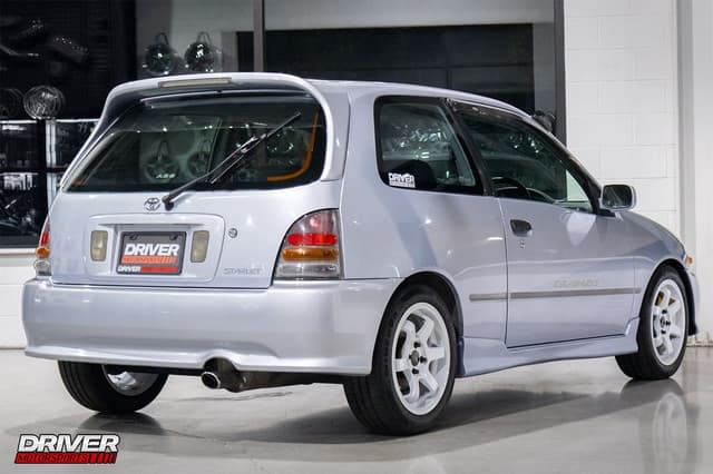 1998 Toyota Starlet JDM car for sale — photo 10 of 25