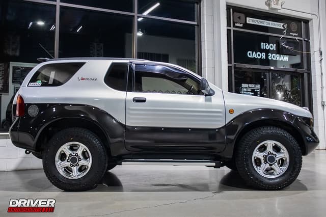 1999 Isuzu JDM car for sale — photo 11 of 25