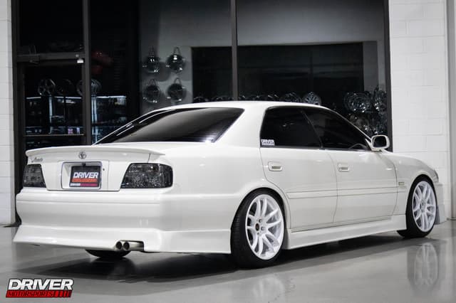 2001 Toyota Chaser JDM car for sale — photo 10 of 25