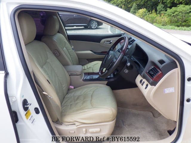 2008 Toyota Crown JDM car for sale — photo 25 of 25