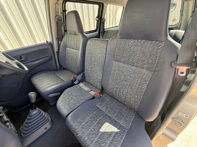 2000 Toyota Townace JDM car for sale — photo 11 of 20