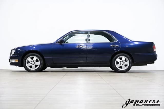 1996 Nissan Cedric JDM car for sale — photo 4 of 25