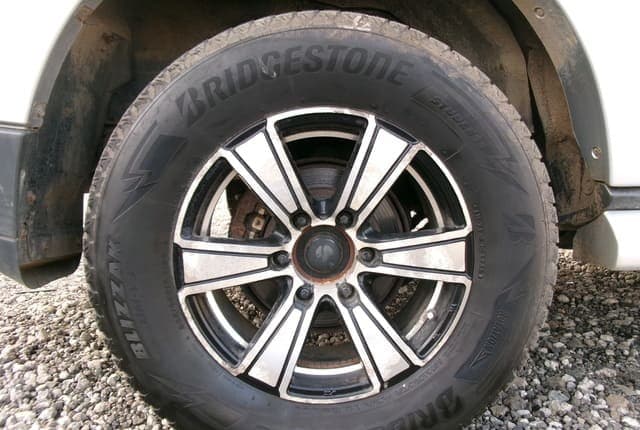2008 Mitsubishi Pajero JDM car for sale — photo 11 of 25