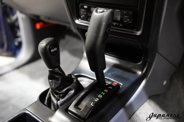 1996 Toyota Hilux Surf JDM car for sale — photo 11 of 25