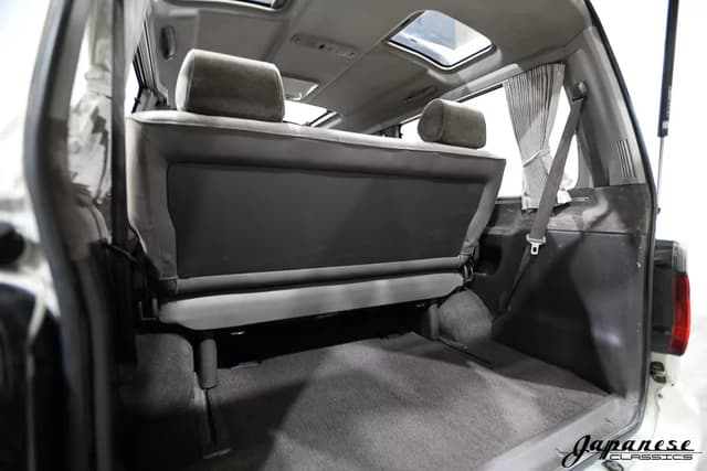 1995 Toyota HiAce JDM car for sale — photo 23 of 25