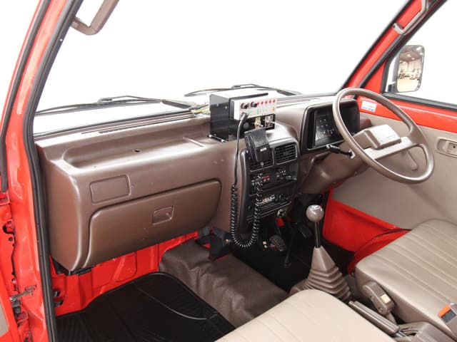 1992 Daihatsu Hijet JDM car for sale — photo 14 of 25