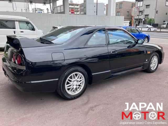 1997 Nissan Skyline JDM car for sale — photo 4 of 10