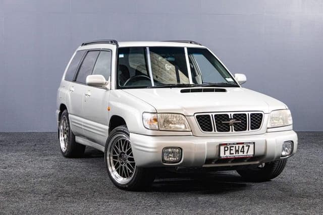 2000 Subaru Forester JDM car for sale — photo 12 of 19