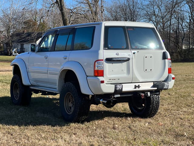 1998 Nissan Safari JDM car for sale — photo 3 of 18