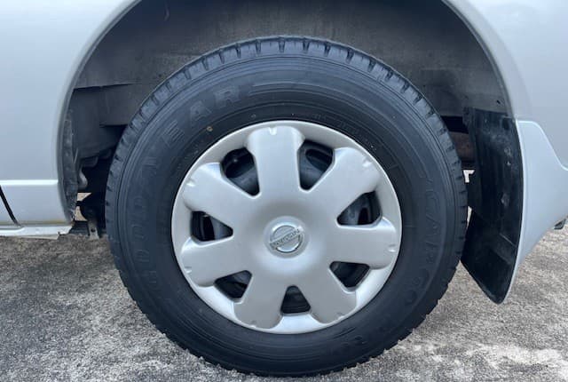 2012 Nissan Caravan JDM car for sale — photo 20 of 25