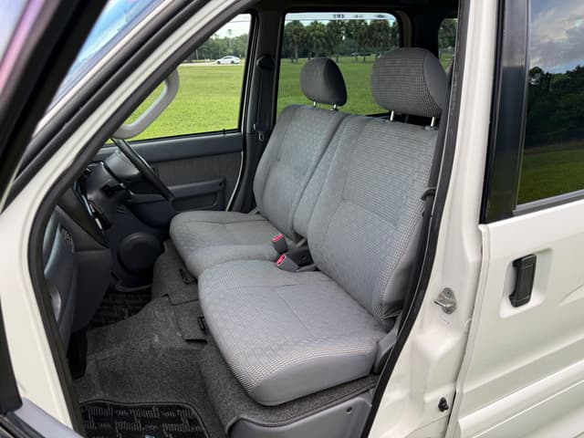 2001 Daihatsu Atrai JDM car for sale — photo 14 of 25