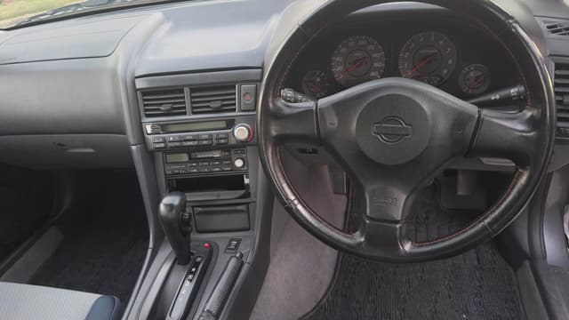 1999 Nissan Skyline JDM car for sale — photo 6 of 12