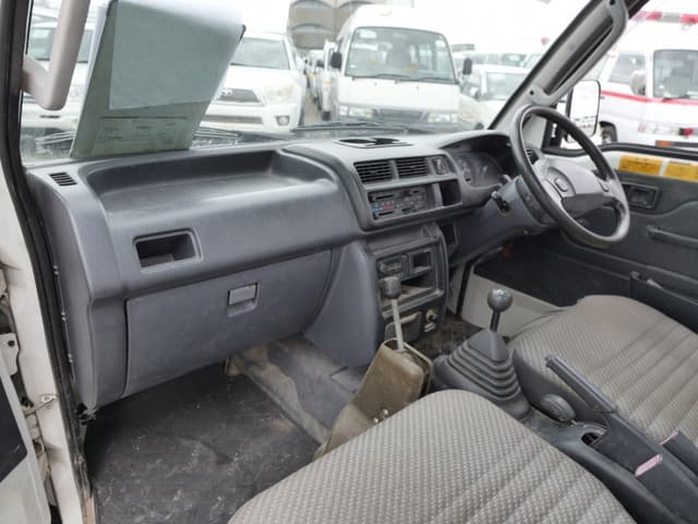 1999 Daihatsu Hijet JDM car for sale — photo 25 of 25