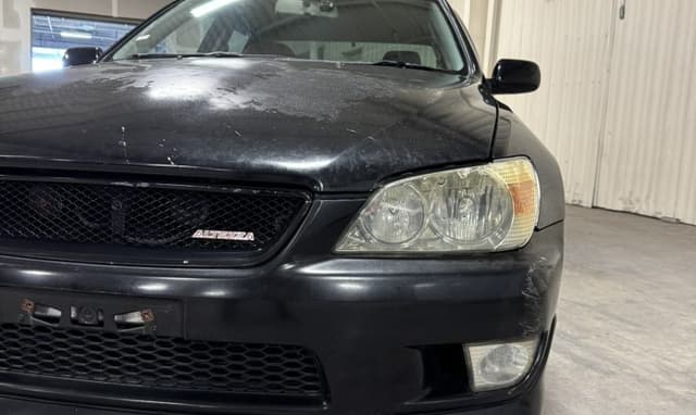 1998 Toyota Altezza JDM car for sale — photo 10 of 25