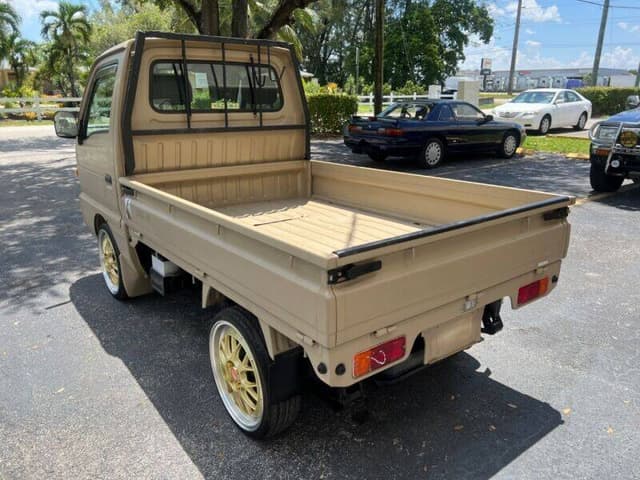 1997 Suzuki Carry JDM car for sale — photo 11 of 16