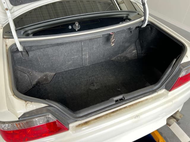 1998 Toyota Chaser JDM car for sale — photo 22 of 25