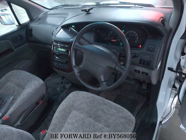1997 Nissan Elgrand JDM car for sale — photo 3 of 6