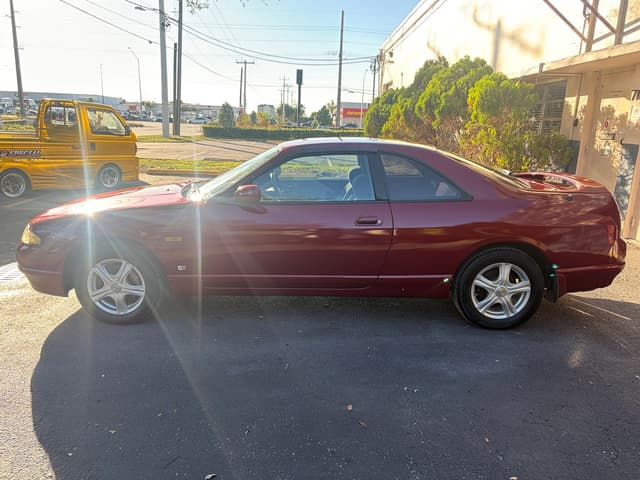 1994 Nissan Skyline JDM car for sale — photo 4 of 17