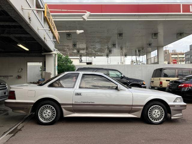 1988 Toyota Soarer JDM car for sale — photo 13 of 20