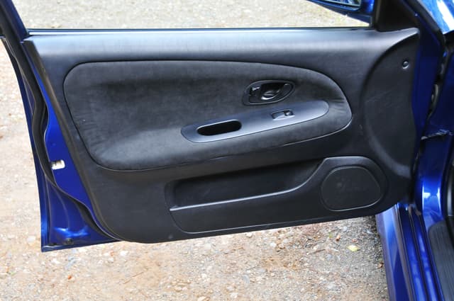 2000 Mitsubishi Lancer Evolution JDM car for sale — photo 21 of 25