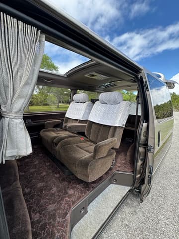 1994 Toyota HiAce JDM car for sale — photo 18 of 25