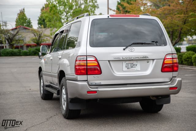 2001 Toyota Land Cruiser JDM car for sale — photo 12 of 25