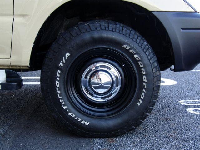 1998 Toyota Land Cruiser Prado JDM car for sale — photo 9 of 19