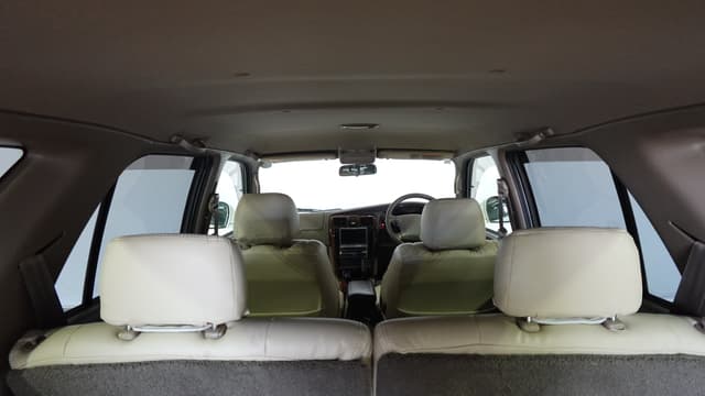 1999 Toyota Hilux Surf JDM car for sale — photo 16 of 21