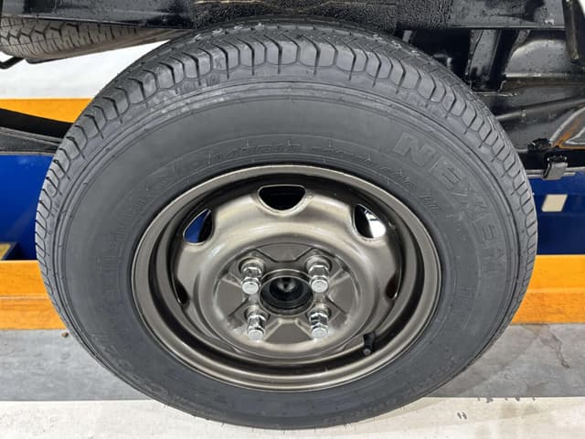 2001 Suzuki Carry JDM car for sale — photo 15 of 25
