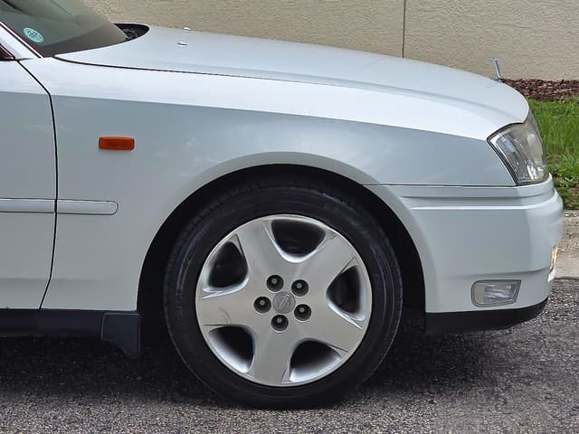 1999 Nissan Cedric JDM car for sale — photo 11 of 22