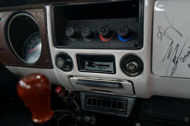 1970 Toyota Corolla JDM car for sale — photo 8 of 11