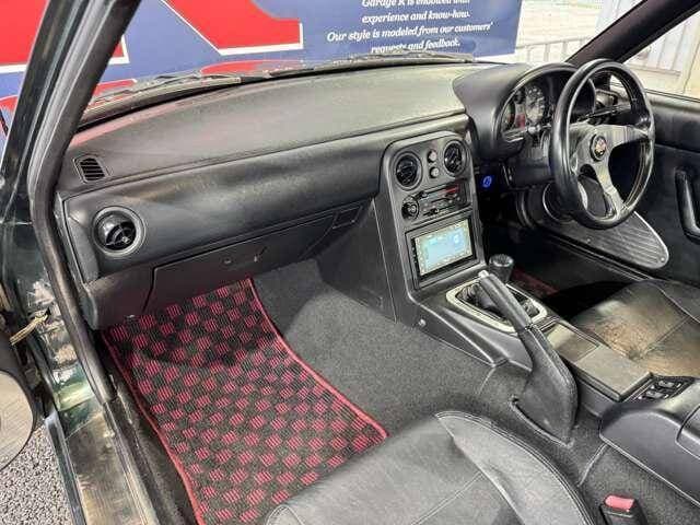 1996 Mazda Roadster (Eunos Roadster / MX-5) JDM car for sale — photo 13 of 20